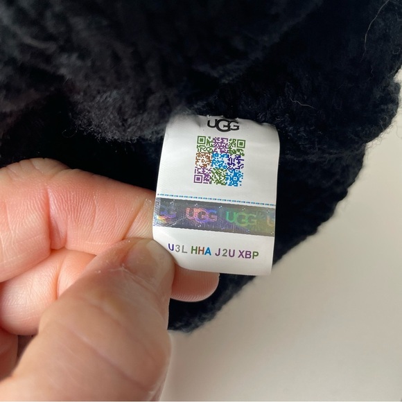 UGG Classic Cardi Cableknit Boots Black Zip Tall Size 7US Womens - Picture 11 of 15